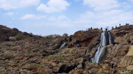 Gap Şelalesi’ne turist akını