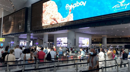 İstanbul Havalimanı'nda bayram hareketliliği sürüyor