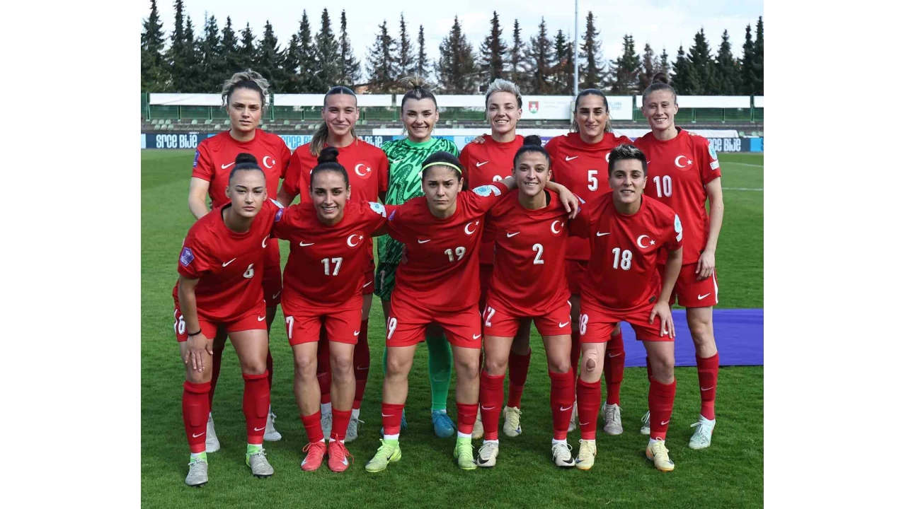 Kadın A Milli Futbol Takımı, Slovenya'ya mağlup oldu