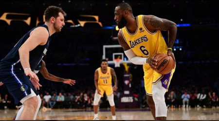 Mavericks, Lakers'ı yendi
