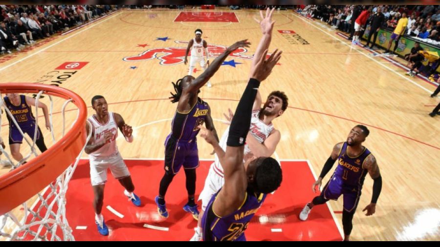 NBA'de 14 maç oynandı