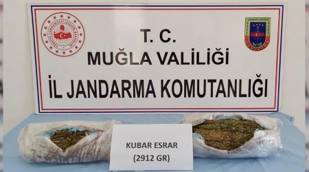 Otobüs koltuğunda uyuşturucu sevkiyatı