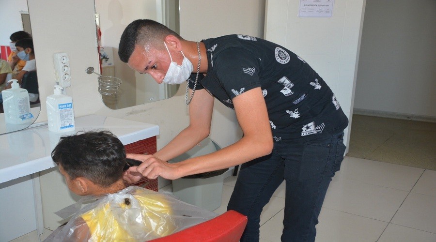 Bayram tıraşı İzmit Belediyesinden