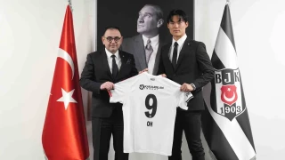 Beşiktaş'ın ilk Güney Koreli futbolcusu 'Oh'