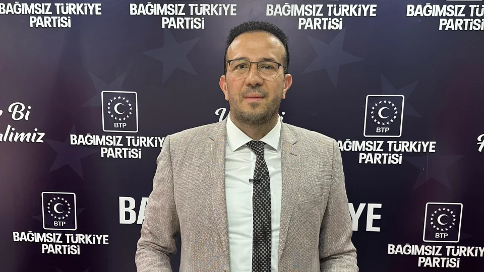 BTP'den Türk bayrağına saldırıya tepki: "Bayrak namustur"