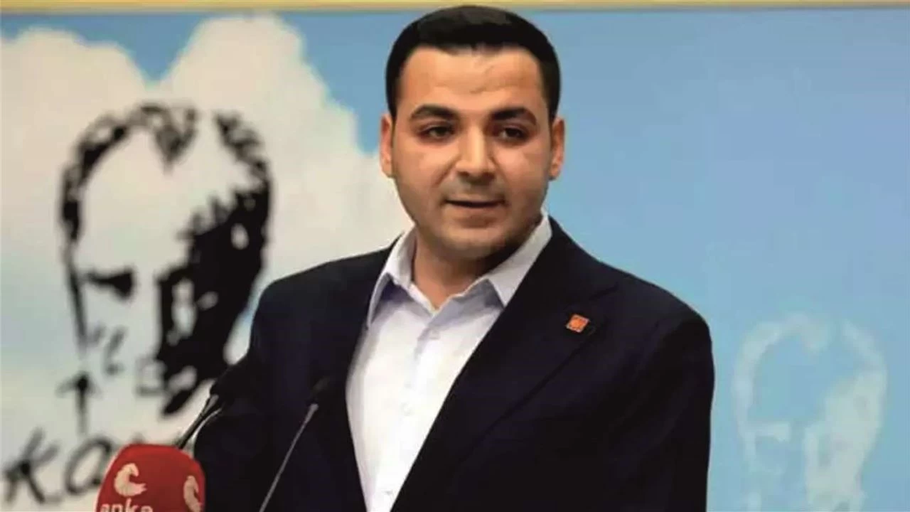 CHP Gençlik Kolları Başkanı Cem Aydın hakim karşısında