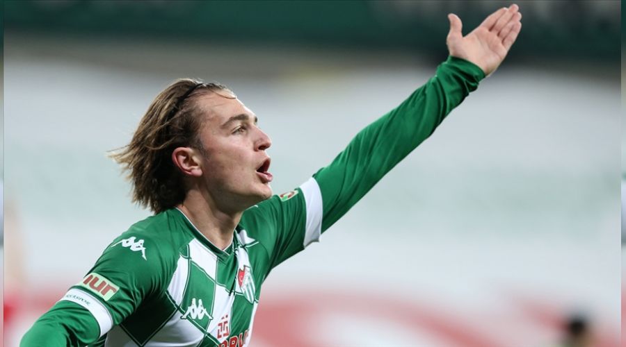 Frankfurt'a imza atan Ali'den itiraf! "Türkiye'de hiç bir zaman..."