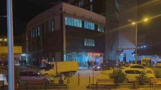 Hatay'da gerçekleşen silahlı saldırıda; annenin ardından baba da hayatını kaybetti, kız evlatlarının yaşam mücadelesi sürüyor