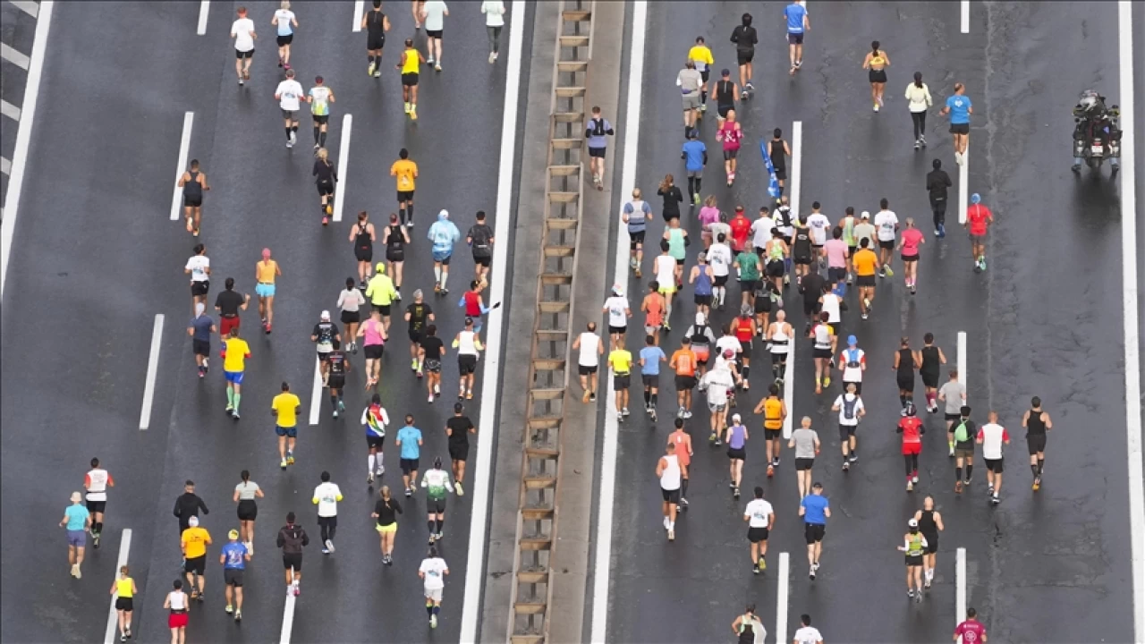 stanbul Maratonu yerinde sayyor