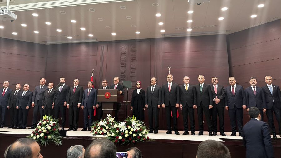 İşte yeni Kabine üyeleri