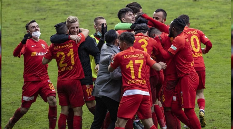 Kayserispor ikinci devreye iyi balad 