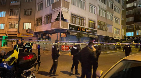 Kolonları çatlayan bina boşaltıldı, insanlar çaresiz!