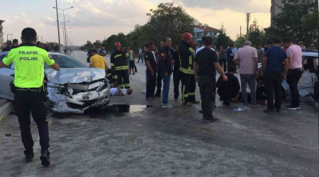 Konya'da 3 aral zincirleme kaza: 13 yaral