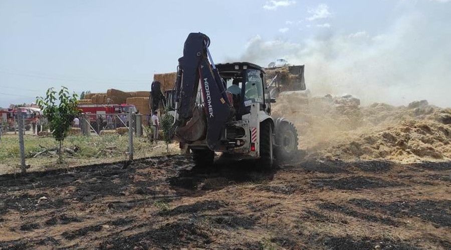 Konya'da ekin ve saman balyası yangını