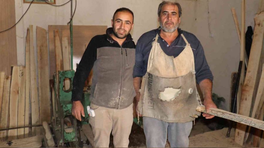 Malatyalı aile üç kuşaktır ağaçlara şekil veriyor