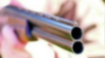 Tartıştığı 4 kişiyi av tüfeğiyle öldürdü