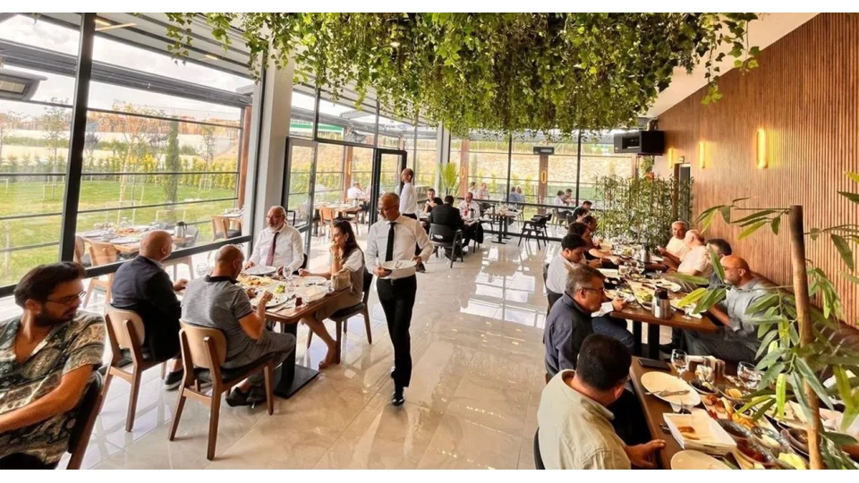 Ticaret Bakanlığı açıkladı: Restoran ve kafelerde kuver ücretine son