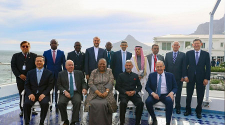 15 ülke BRICS yolunda