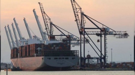 AB ve İngiltere gümrük vergisiz ticaret yapacak