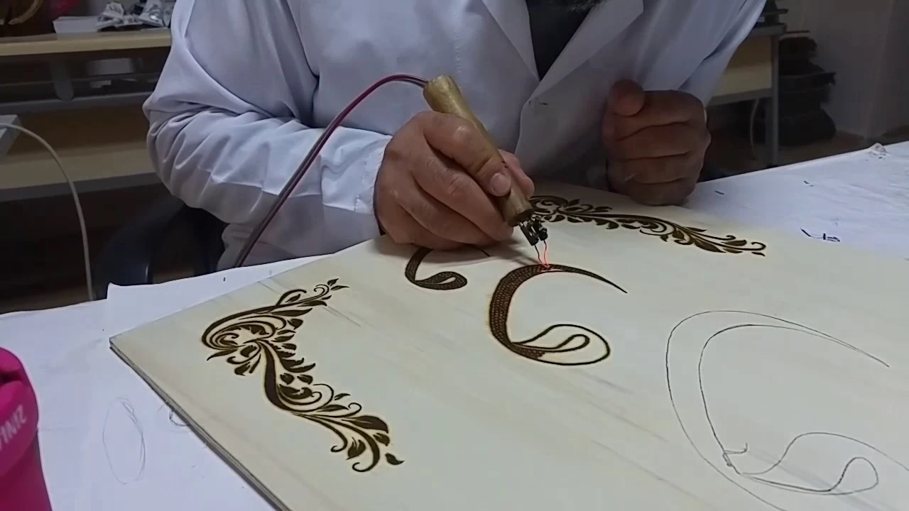 Ağaç yakma sanatı: Geleneksel bir sanat formu