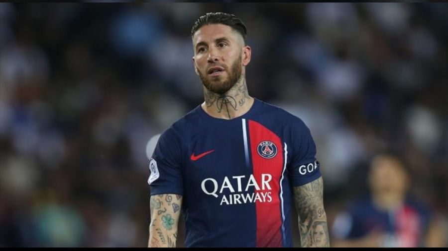 Aslan büyük oynuyor