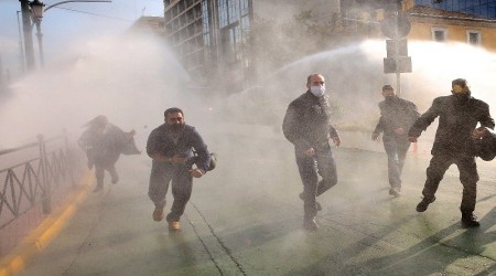 Atina 17 Kasım gerginliği