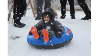 Bolu'da eğitime kar engeli: Okullar 1 gün tatil edildi
