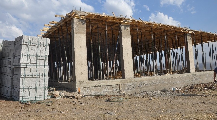 Bulanık'ta sosyal tesis inşaatı