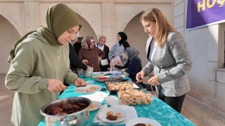 Genç kursiyerler yöresel yemeklerle hünerlerini sergiledi