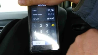 Kadın yolcu ile taksicinin hizmet bedeli tartışması