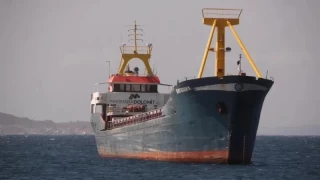 Marmara'da batan geminin 5 personeli aranıyor