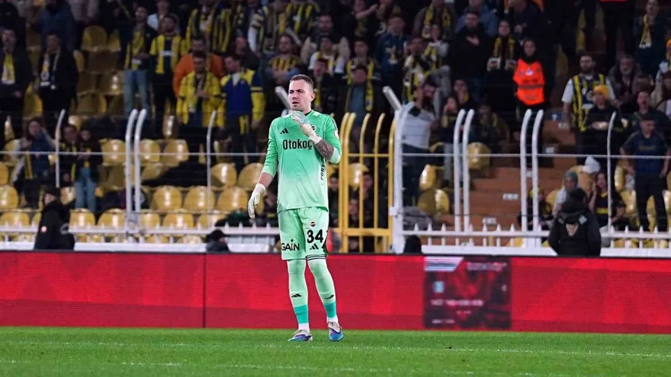 Mert Günok, 3905 gün sonra Kadıköy'de kaleyi korudu