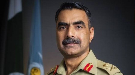 Pakistan'da askeri helikopter düştü: 6 ölü