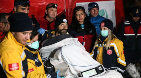 Rahatsızlandığı mağaradan 9 gün sonra çıkarıldı