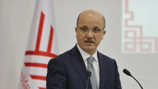 YÖK Başkanı Övar açıkladı: Üniversite eğitimi 3 yıla iniyor