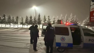 Yolcularn kavgas nedeniyle uak Erzurum'a ini yapt