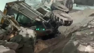 Erzurum'da kar temizleme aracı devrildi