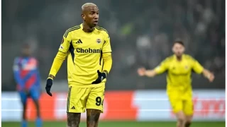 Fenerbahçe, Viktoria Plzen deplasmanından 1 puanla döndü