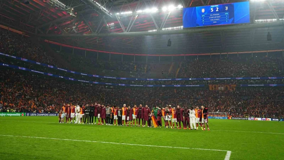 Galatasaray'dan, Şampiyonlar Ligi'nde ilk