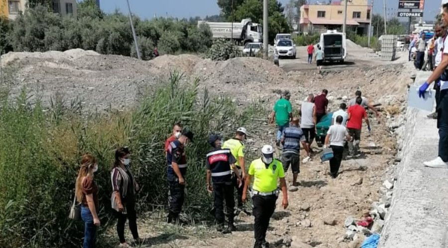 Motosikletiyle yol kenarında ölü bulundu