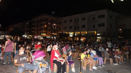 Sinema TIR’ı ilçe turlarını tamamladı