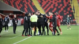 Burak Yılmaz özür diledi