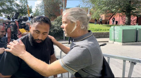 Fikir özgürlüğü bahane, dertleri İslam'a hakaret!