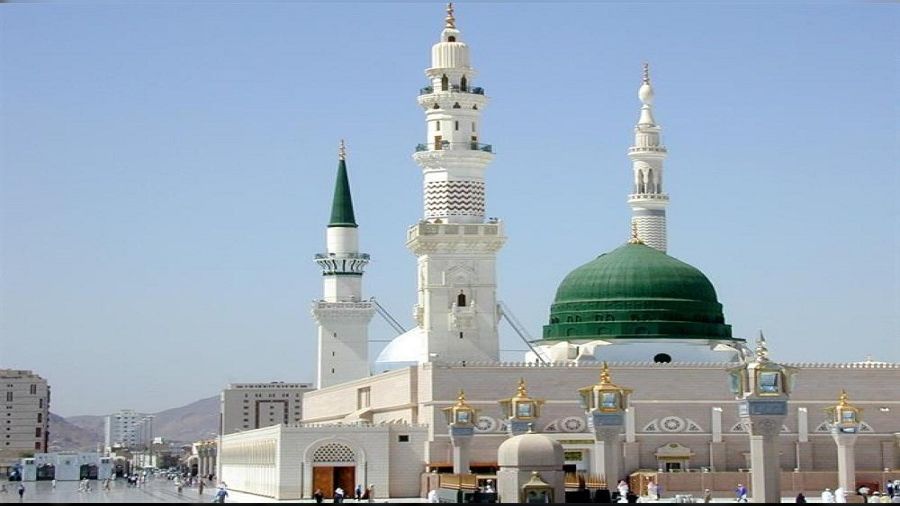 Hz. Fatıma varlık âlemine ilâhî bir emirle gelmiştir