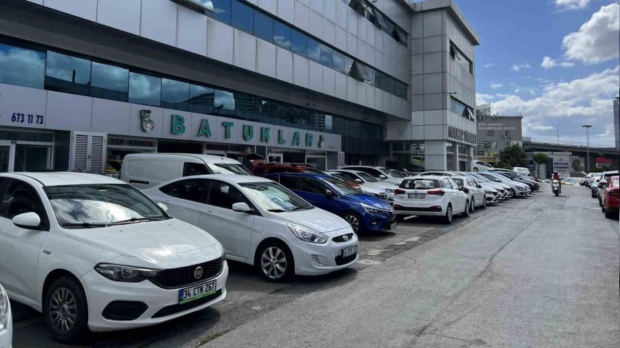İkinci el lüks otomobillerde satışlar tamamen durdu