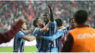 Karadeniz derbisini kazanan Trabzonspor