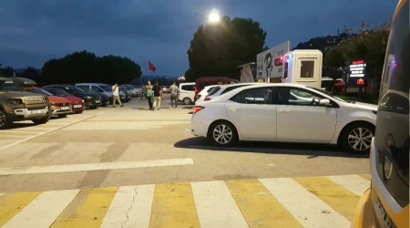 Molada ayağına yorgun mermi düştü