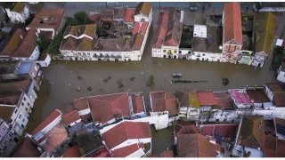 Portekiz sular altında