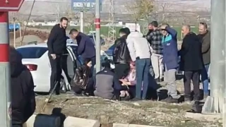 Adıyaman'da iki otomobil çarpıştı: 1 ölü, 8 yaralı