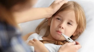 Çocuklarda görülen enfeksiyonların ilk belirtisi, yüksek ateş